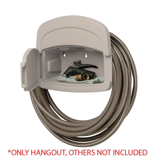HOSE HANGOUT