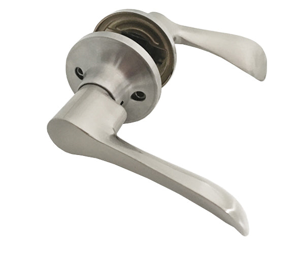 PASSAGE LOCK (CHAMPAGNE LEVER) SATIN NICKEL